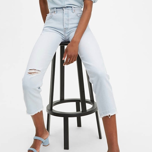 🆕Levi's | 501 Original Stretch Cropped Jeans - Picture 2 of 8